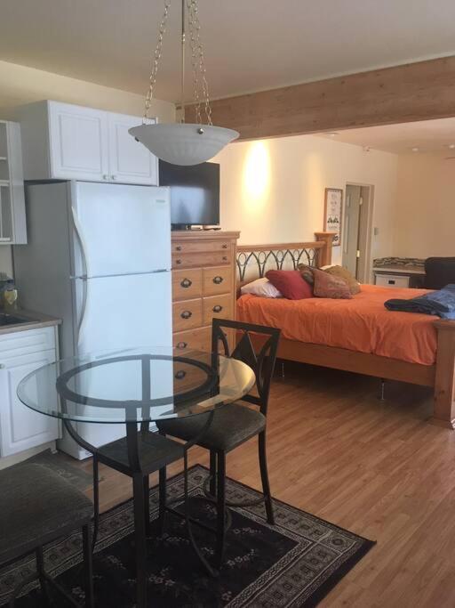 Kelli Creek Cottage - Reduced Price On Tours Juneau Phòng bức ảnh